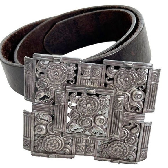 ESCADA Women's Western Metal Floral Buckle Made in Spain VTG Brown Leather Belt - Picture 1 of 16